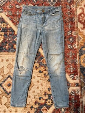 Universal Thread Light Blue Distressed Skinny Jeans